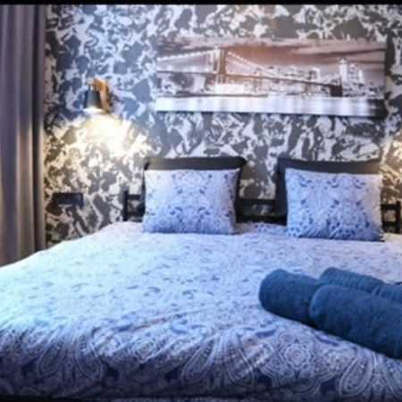 Samira1 Apartment Kiev Luaran gambar